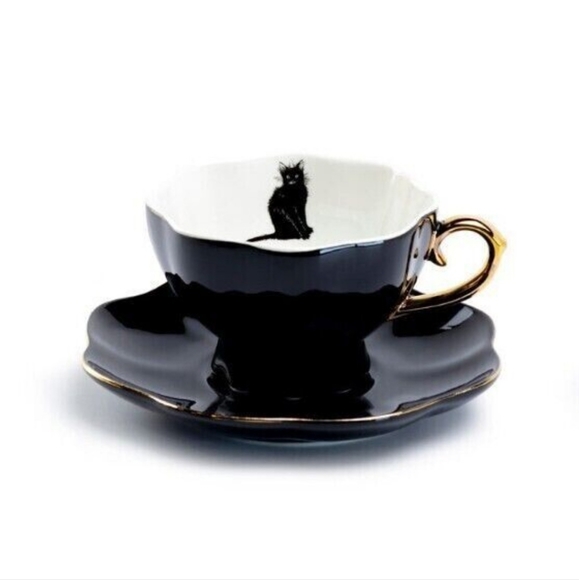 Elegance Dining Black Cat Scalloped Teacup And Saucer With Gold
